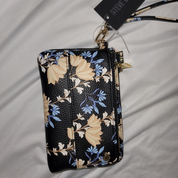 BRAND NEW STEVE MADDEN FLORAL PRINT WALLET/CARD CASE- BLACK - Picture 2 of 5